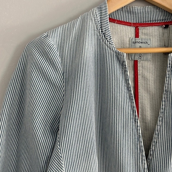 Striped Blue Blazer - Picture 5 of 15